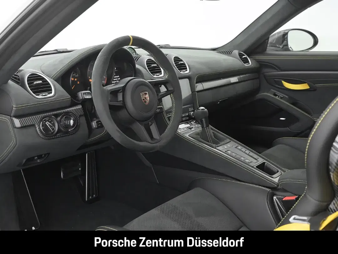 Porsche Cayman - Thumbnail 11