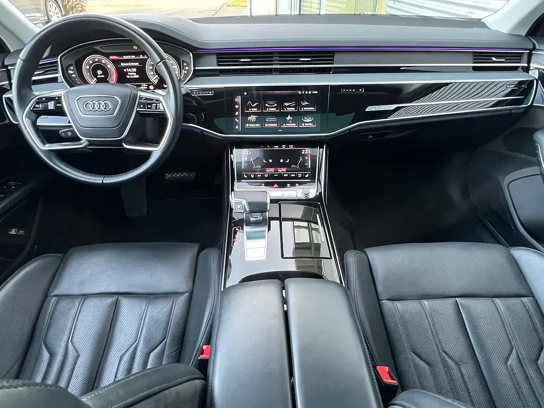 Audi A8 - Thumbnail 13