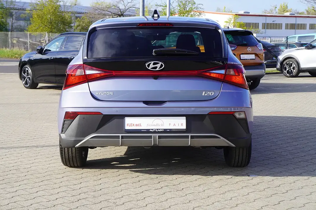 Hyundai i20 - Thumbnail 4