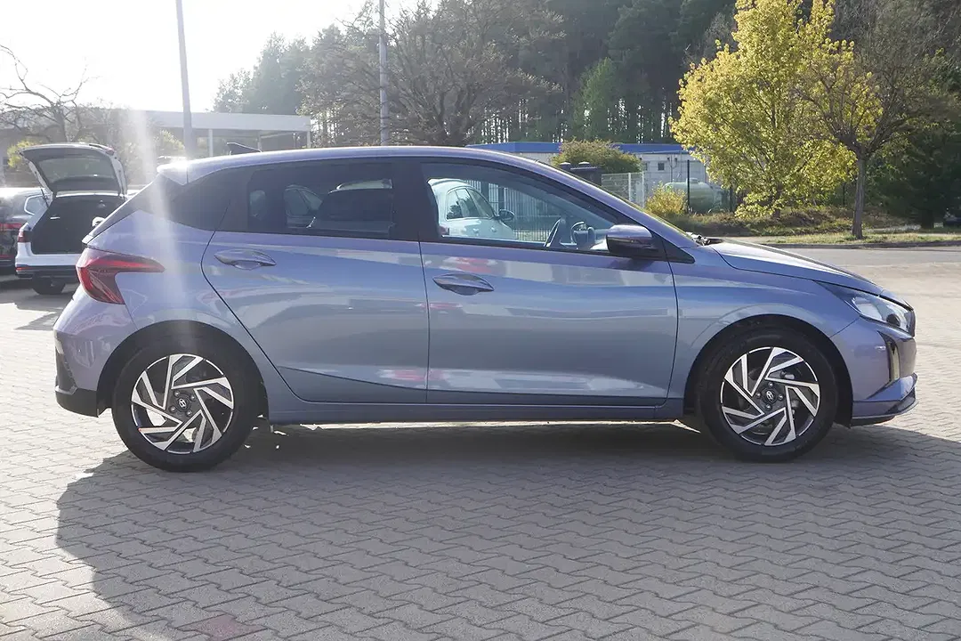 Hyundai i20 - Thumbnail 6