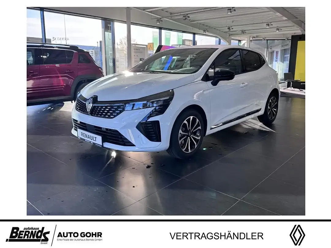 Renault Clio - Thumbnail 1