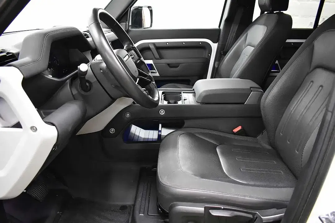 Land Rover Defender - Thumbnail 8
