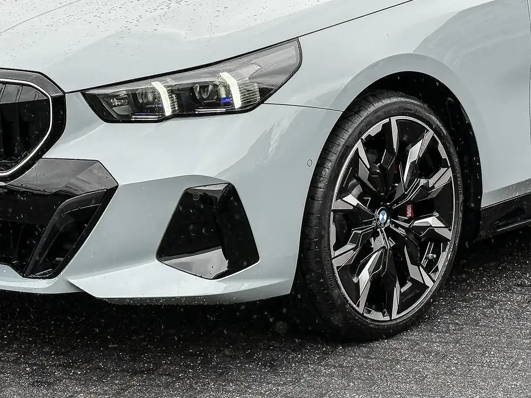BMW 520 - Thumbnail 3