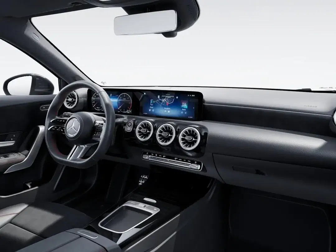 Mercedes-Benz A 200 - Thumbnail 11
