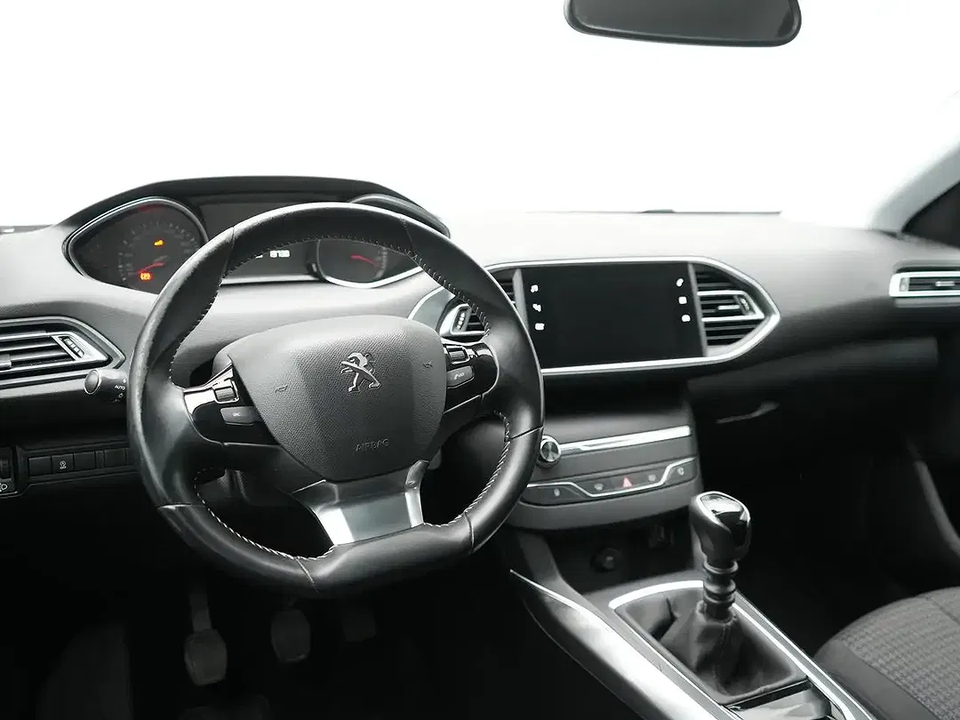 Peugeot 308 - Thumbnail 9