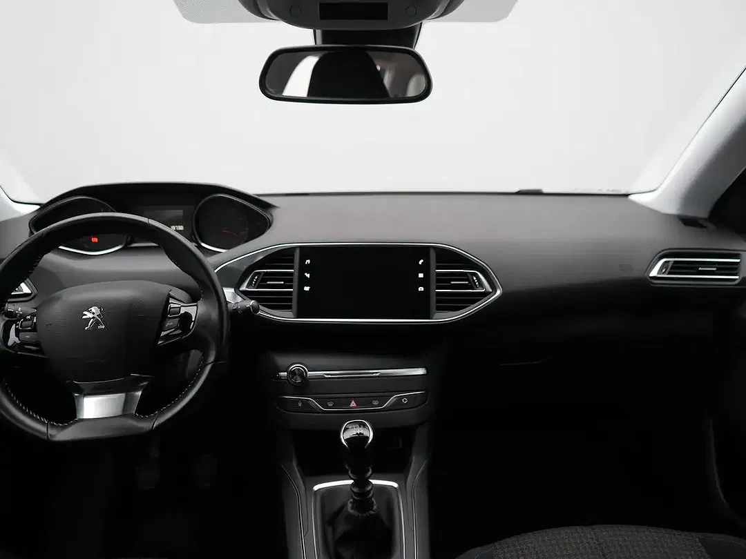 Peugeot 308 - Thumbnail 10