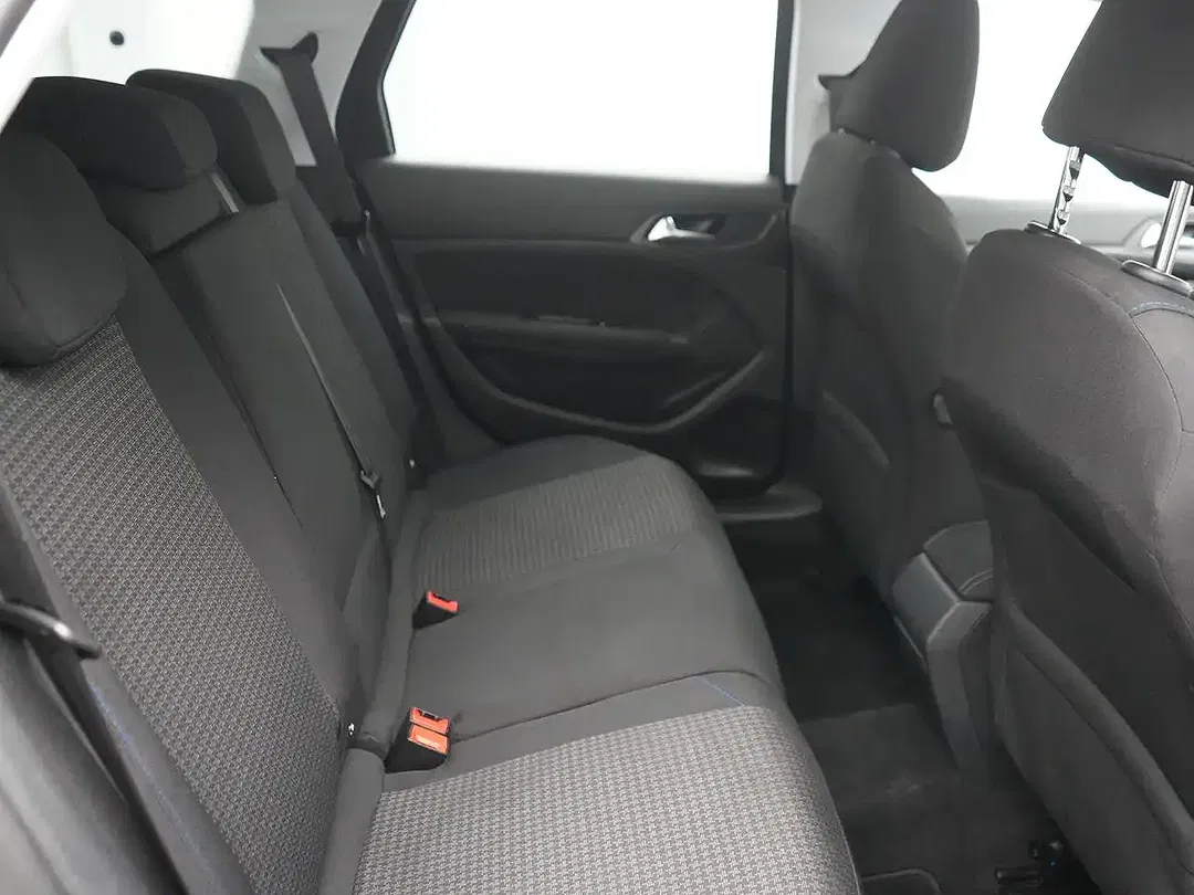 Peugeot 308 - Thumbnail 12