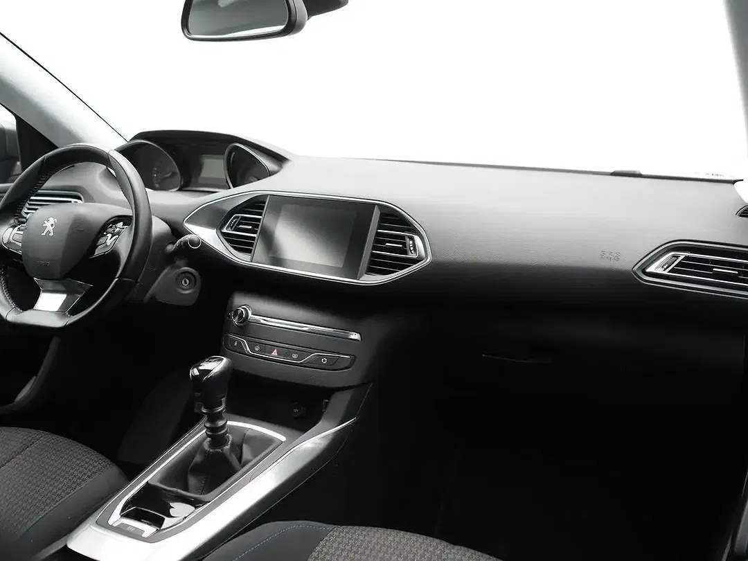 Peugeot 308 - Thumbnail 13