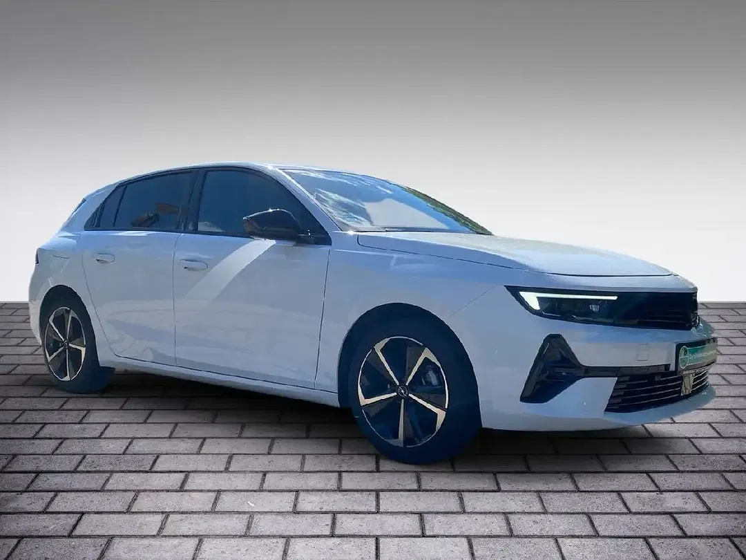 Opel Astra - Thumbnail 2