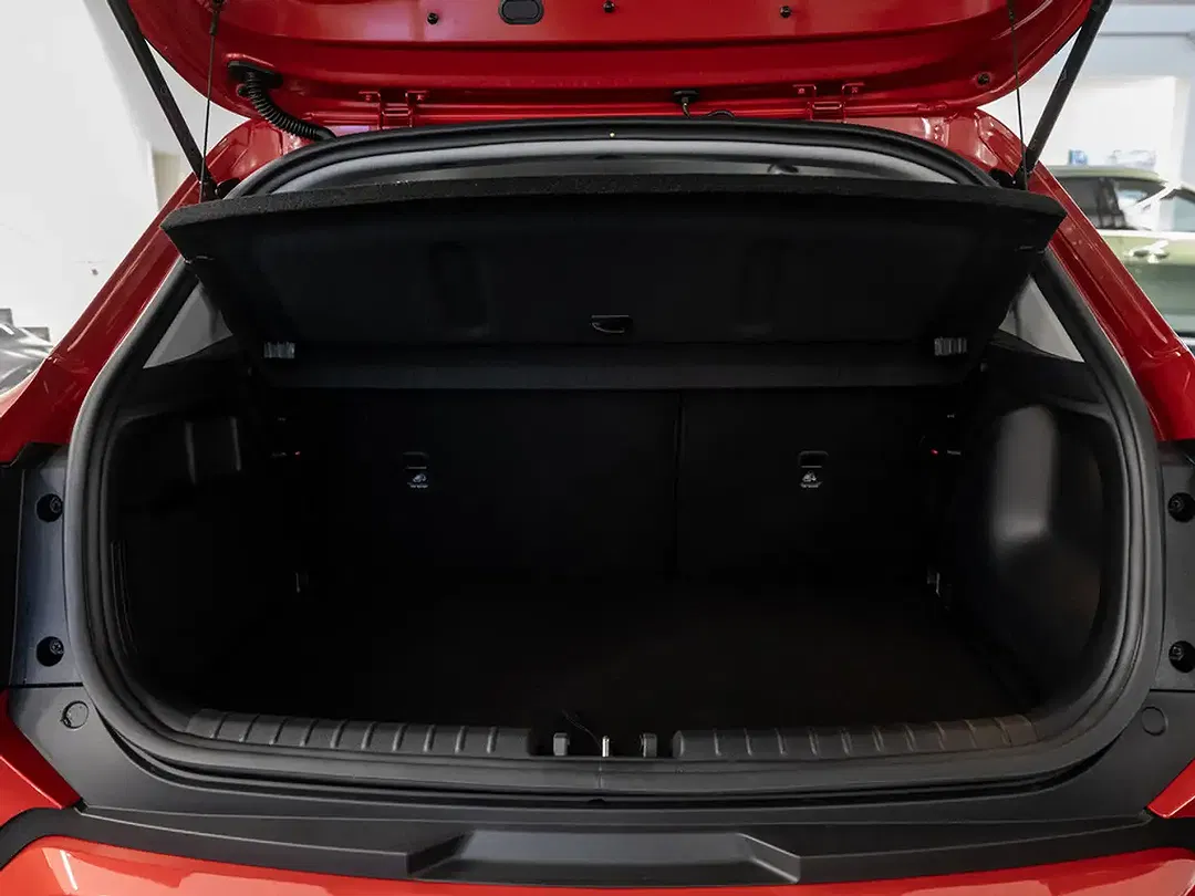 Kia Stonic - Thumbnail 12