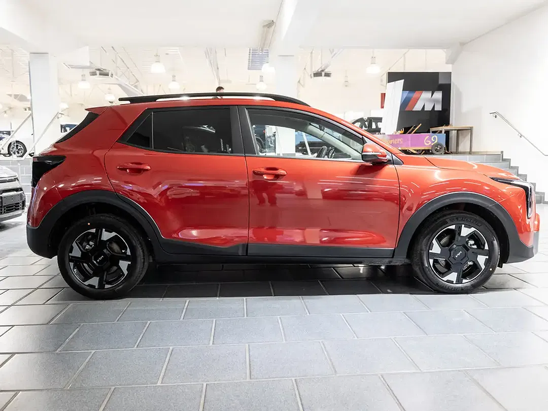 Kia Stonic - Thumbnail 5
