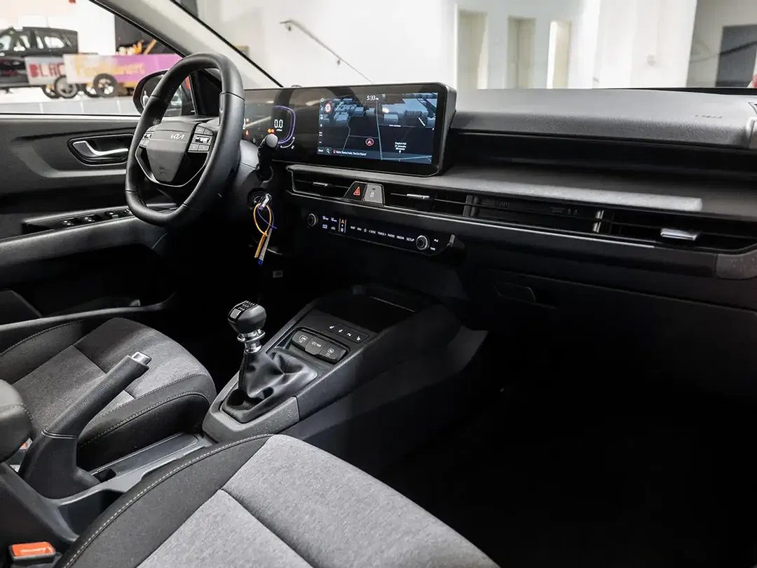 Kia Stonic - Thumbnail 9