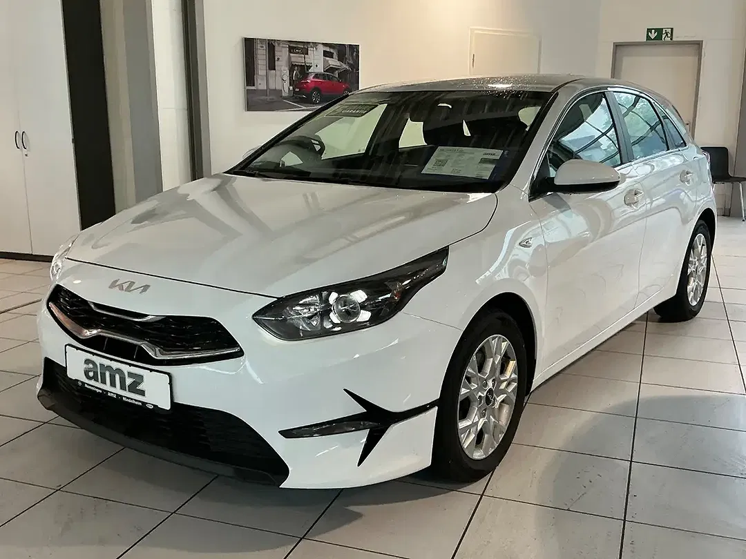 Kia Ceed / cee'd - Thumbnail 1