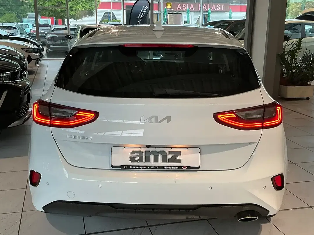 Kia Ceed / cee'd - Thumbnail 6