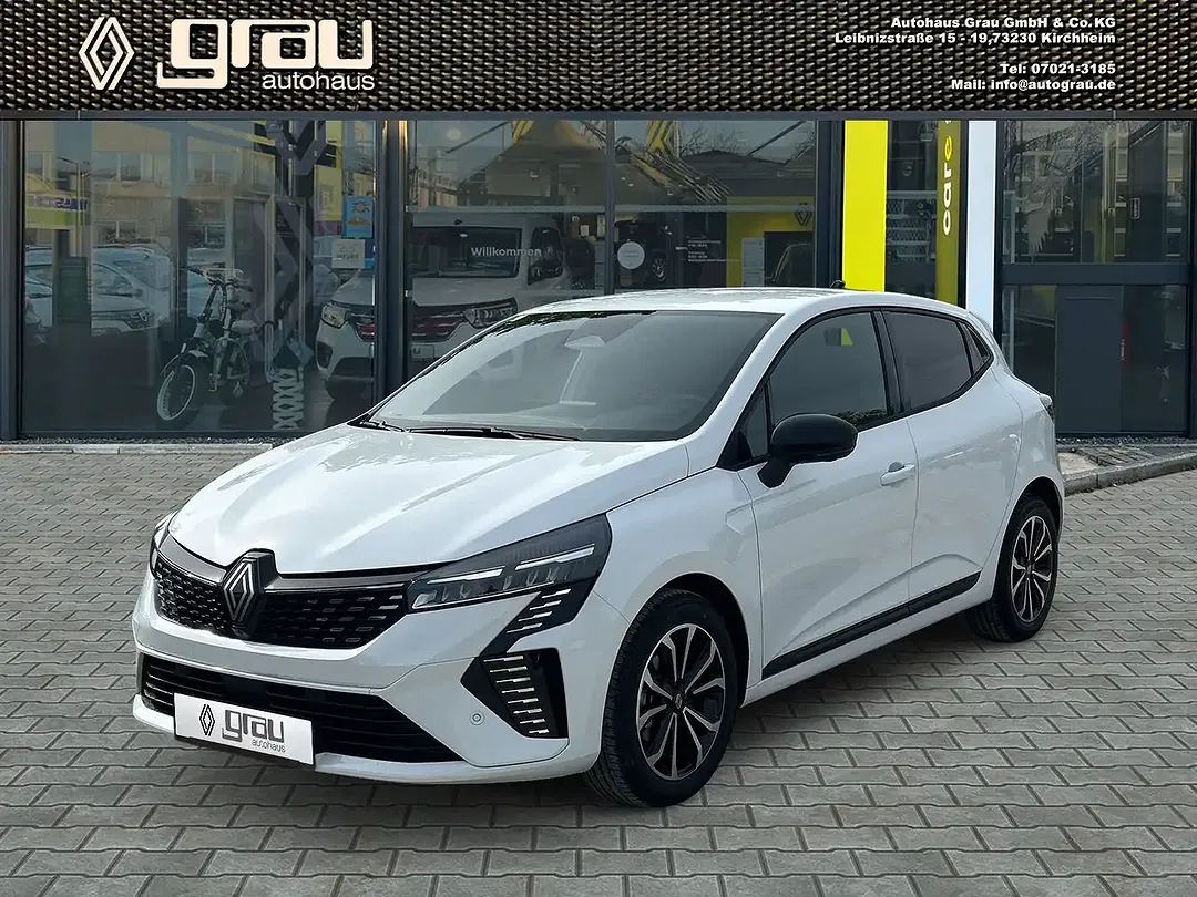 Renault Clio - Thumbnail 1