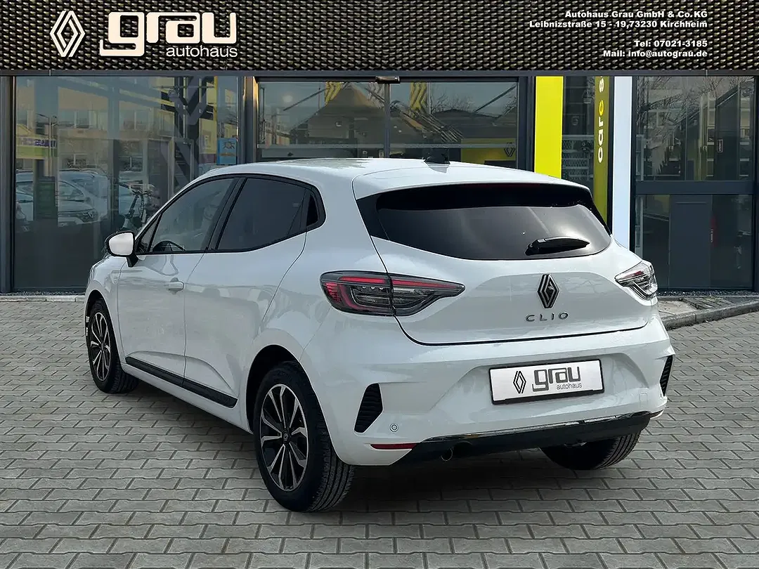 Renault Clio - Thumbnail 4
