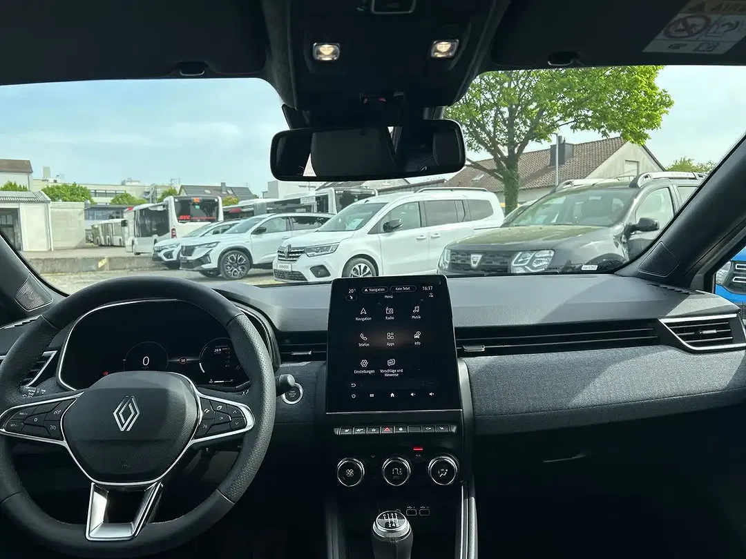 Renault Clio - Thumbnail 9