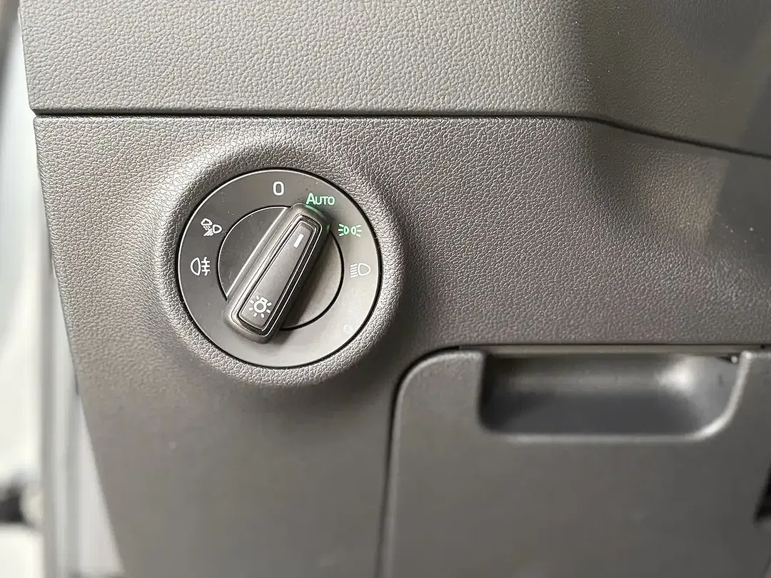 Skoda Karoq - Thumbnail 10
