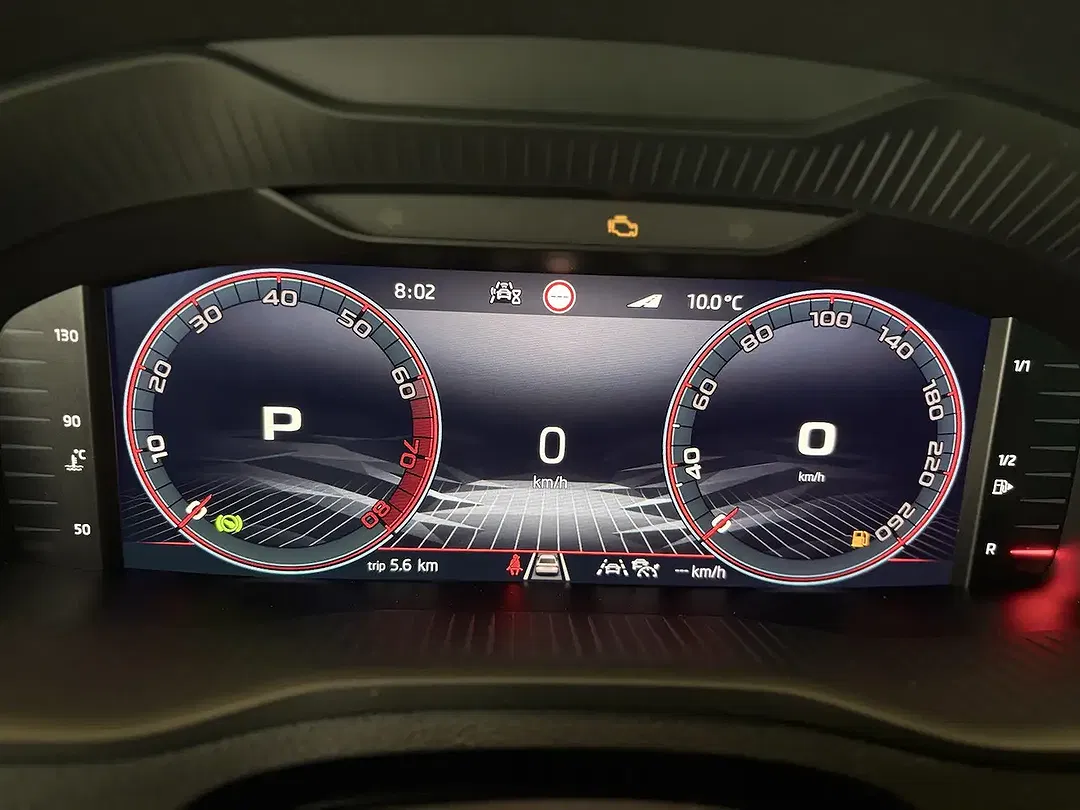 Skoda Karoq - Thumbnail 13