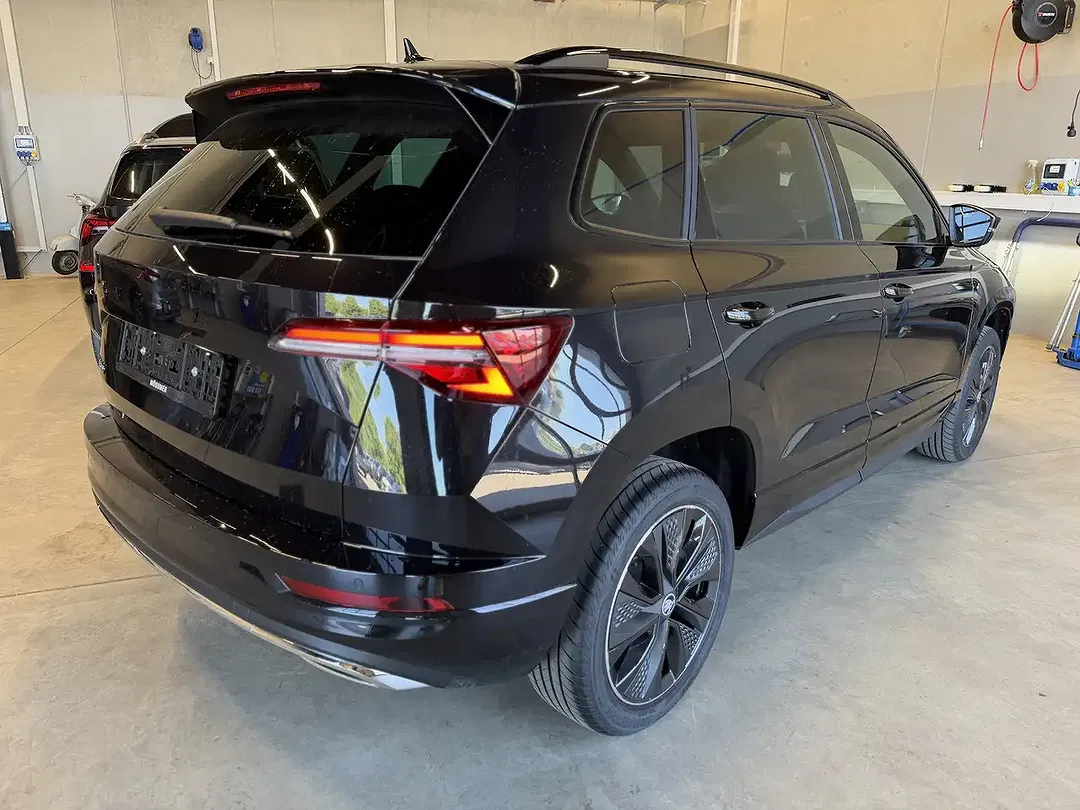 Skoda Karoq - Thumbnail 5
