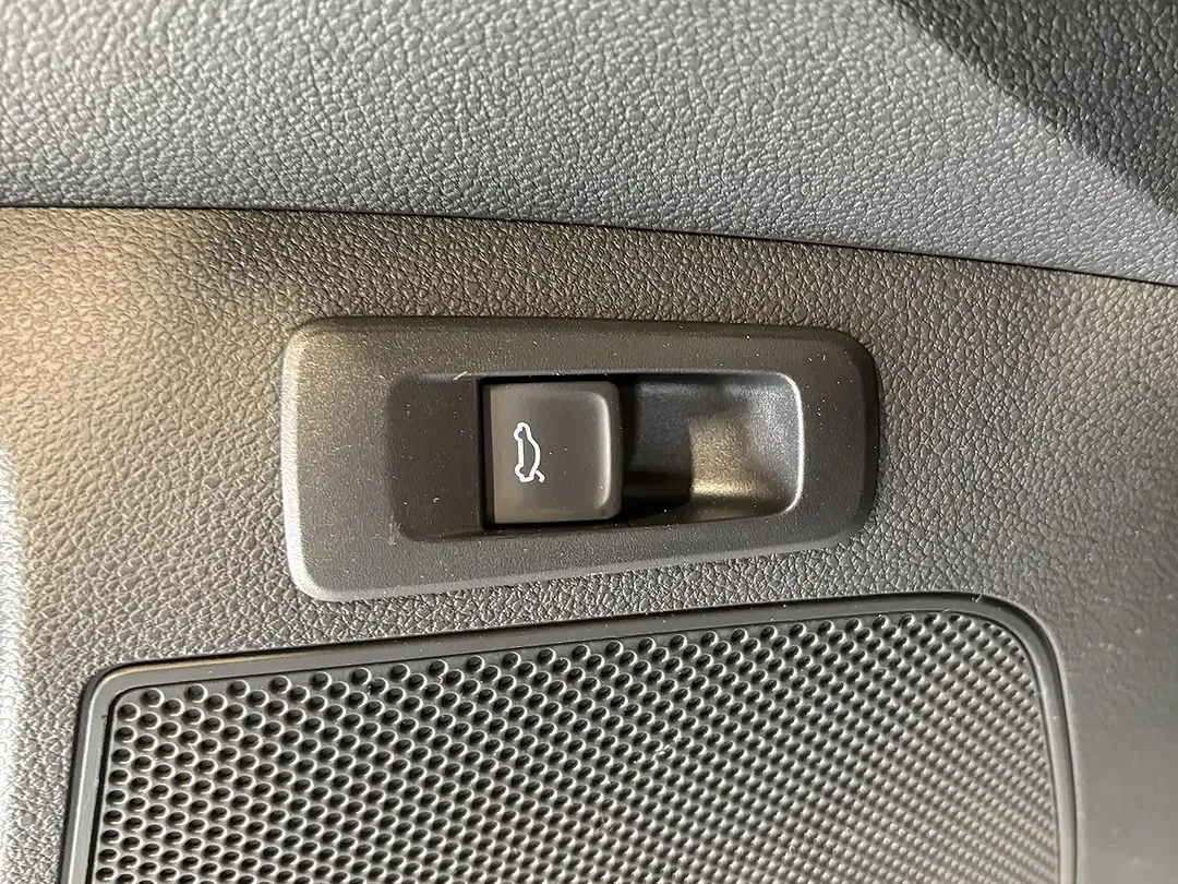 Skoda Karoq - Thumbnail 8