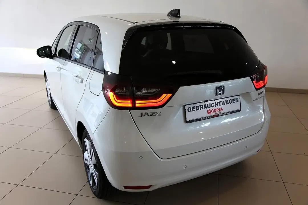 Honda Jazz - Thumbnail 2