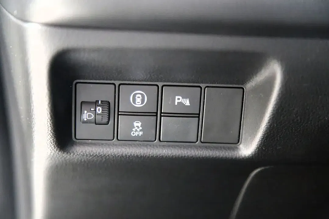 Honda Jazz - Thumbnail 24
