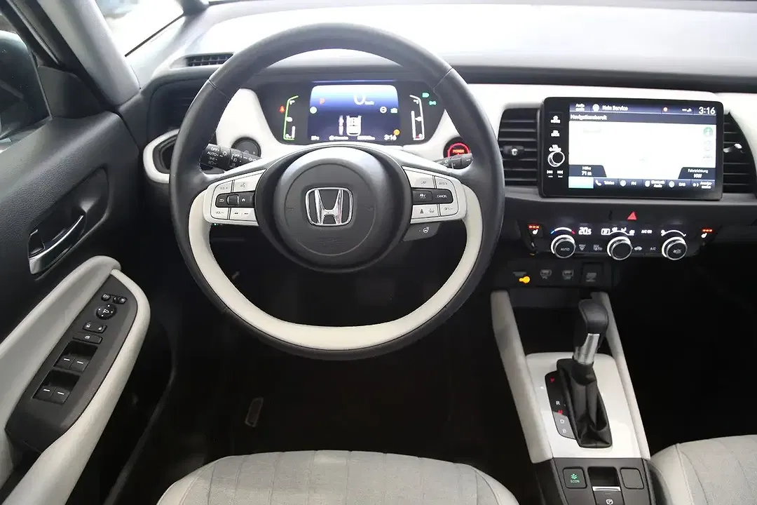 Honda Jazz - Thumbnail 8