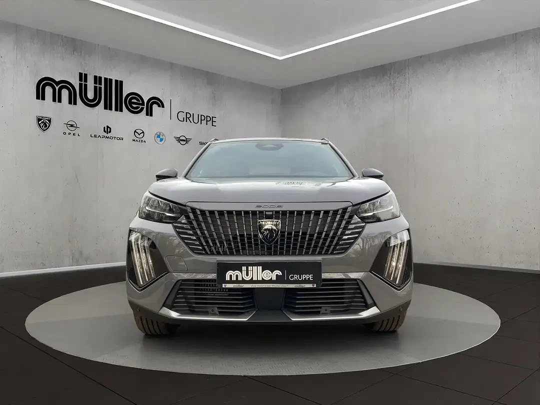 Peugeot 2008 - Thumbnail 3