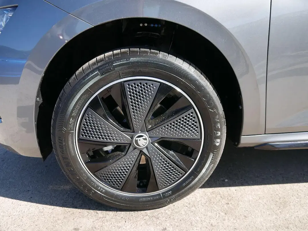 Skoda Kamiq - Thumbnail 3