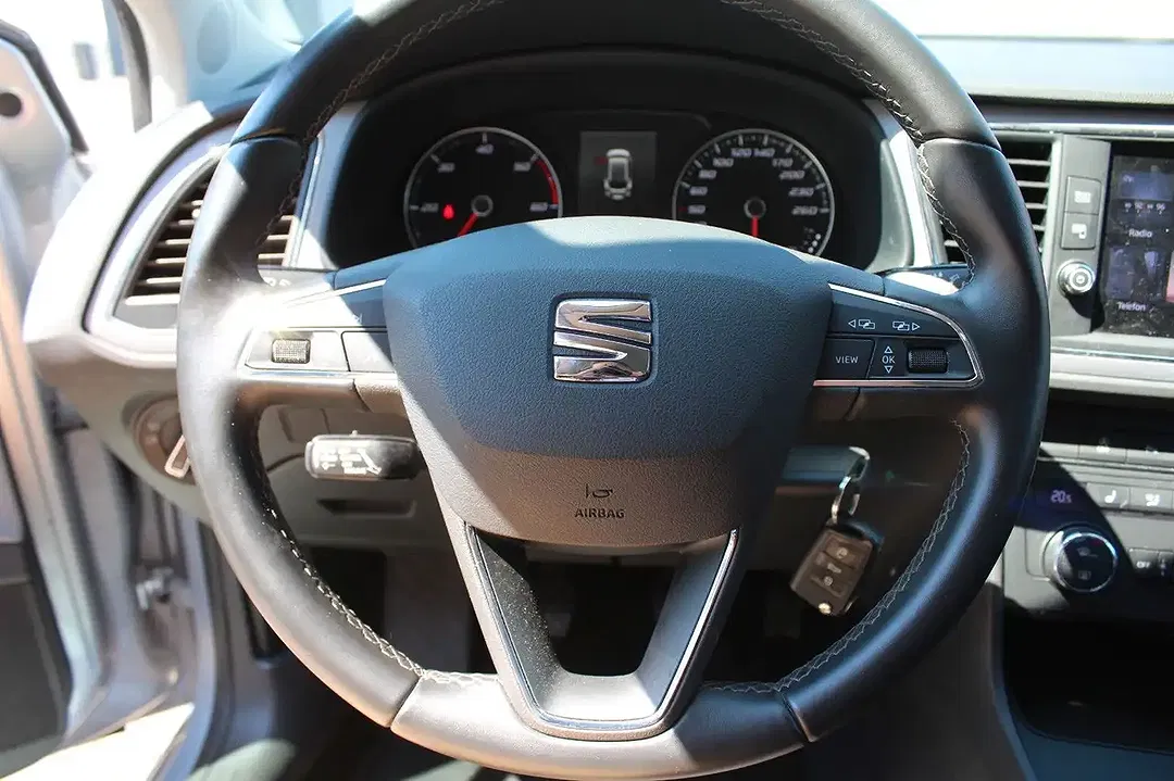 SEAT Leon - Thumbnail 11