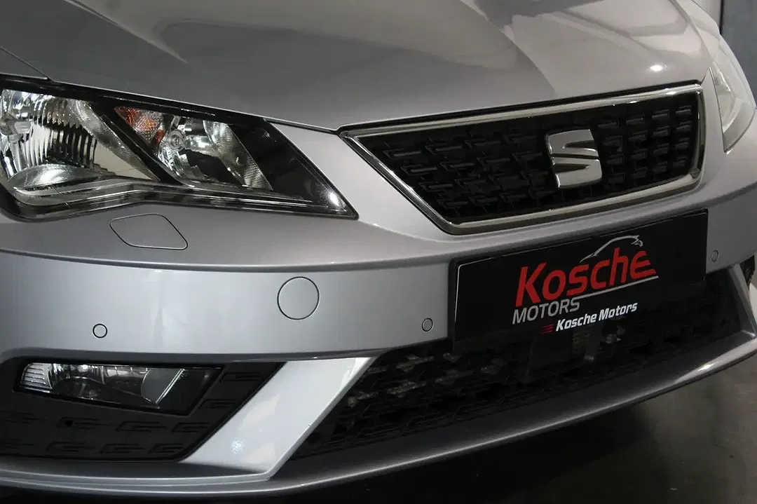 SEAT Leon - Thumbnail 2