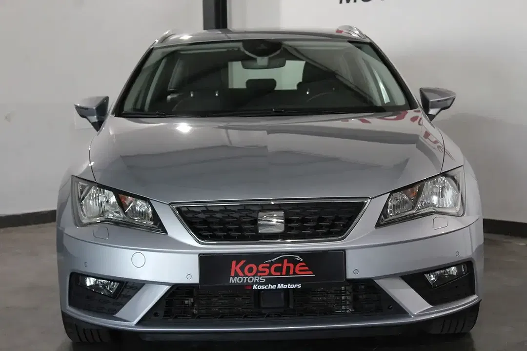 SEAT Leon - Thumbnail 3