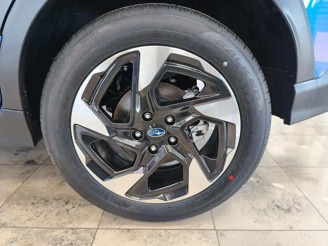 Subaru Crosstrek - Thumbnail 15