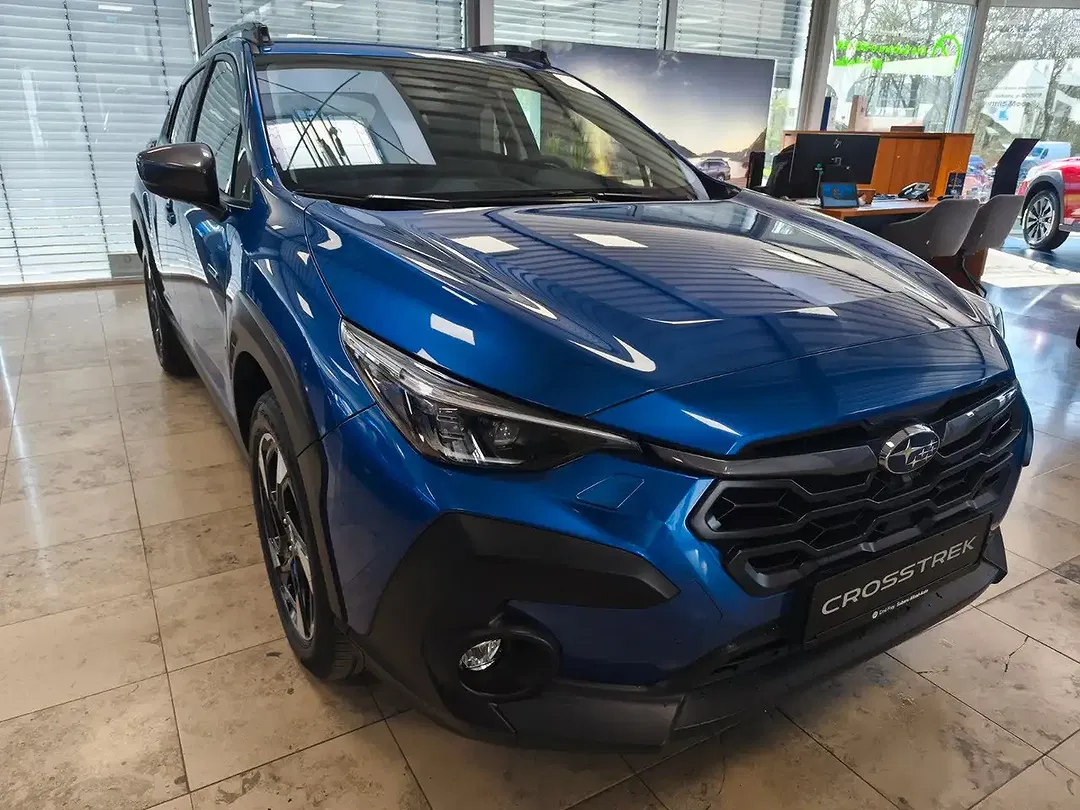 Subaru Crosstrek - Thumbnail 7