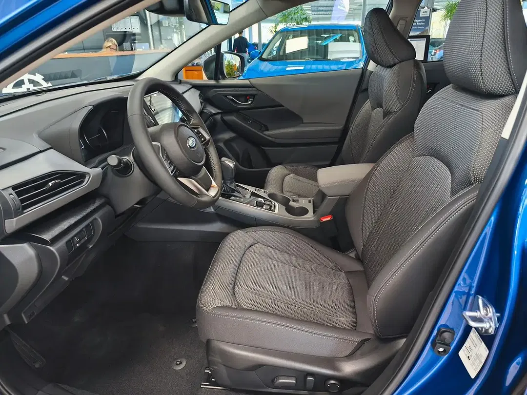 Subaru Crosstrek - Thumbnail 9