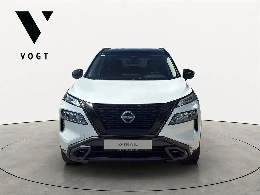 Nissan X-Trail - Thumbnail 2