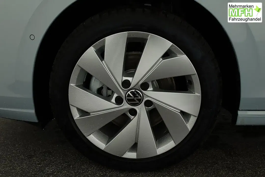Volkswagen Golf Variant - Thumbnail 13
