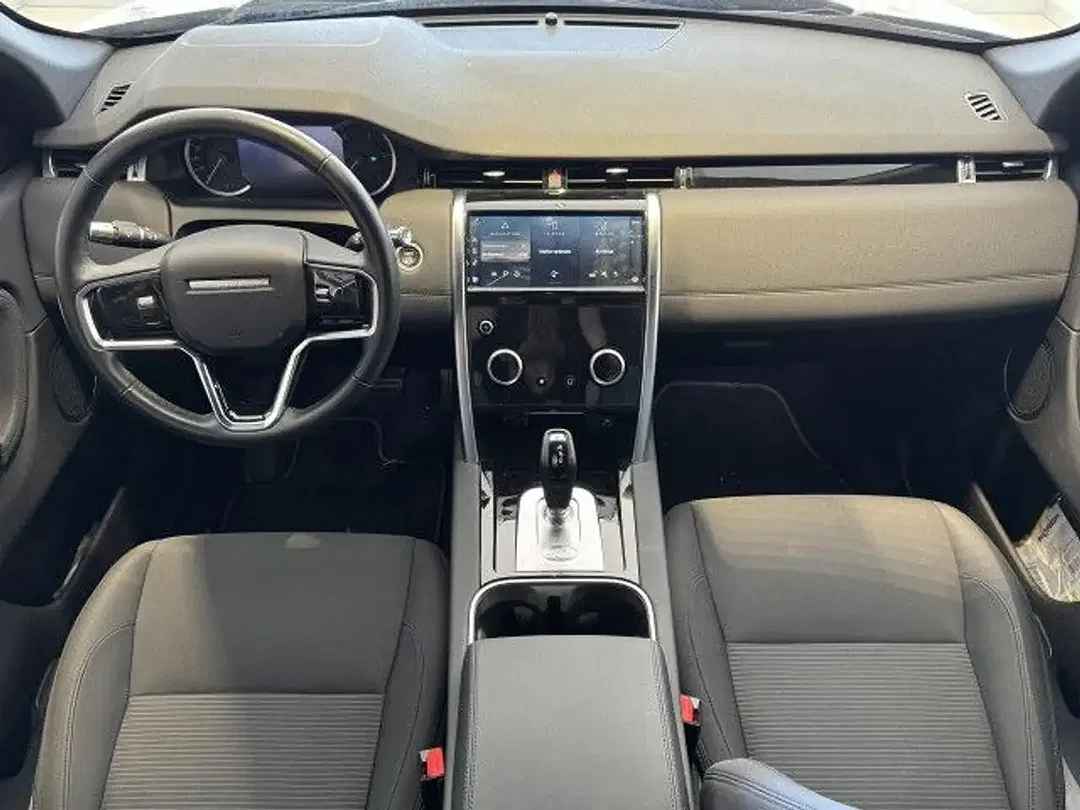 Land Rover Discovery - Thumbnail 3
