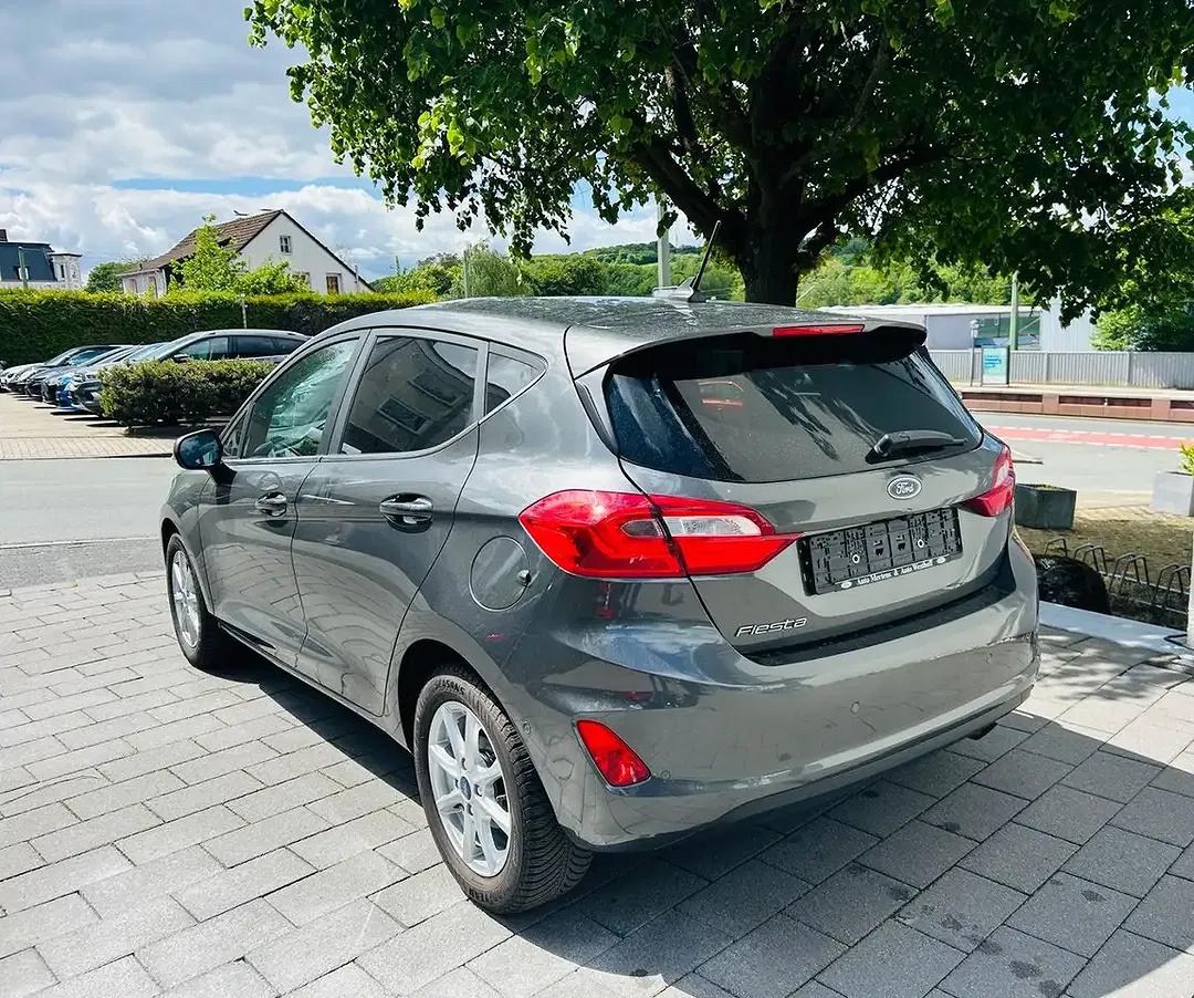 Ford Fiesta - Thumbnail 7