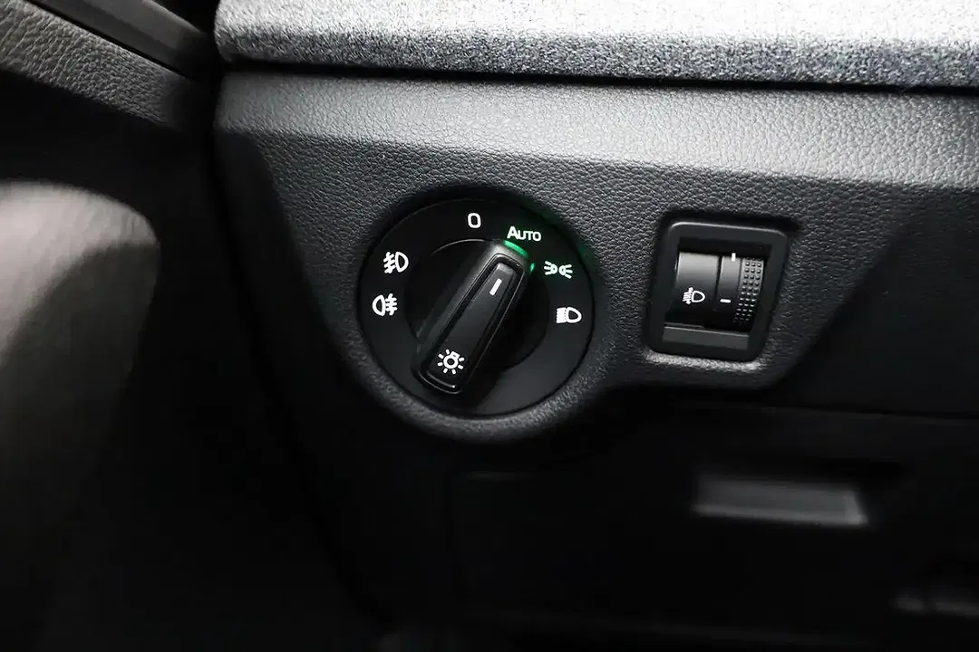 Skoda Kamiq - Thumbnail 9