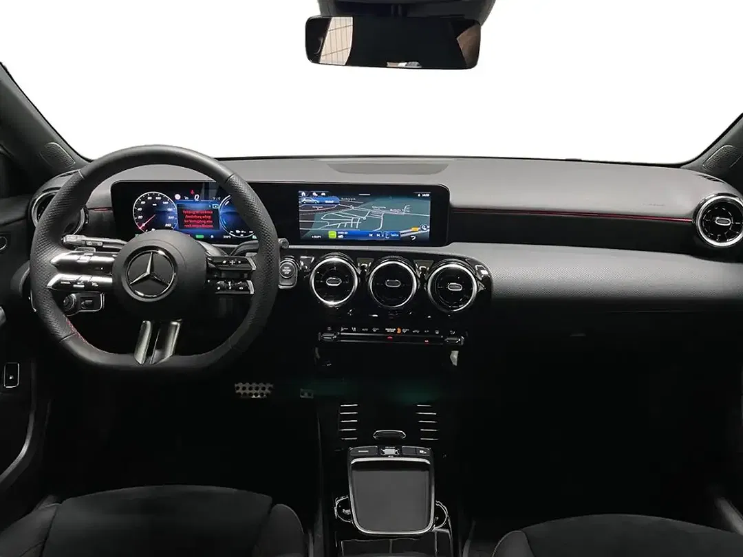 Mercedes-Benz A 250 - Thumbnail 10