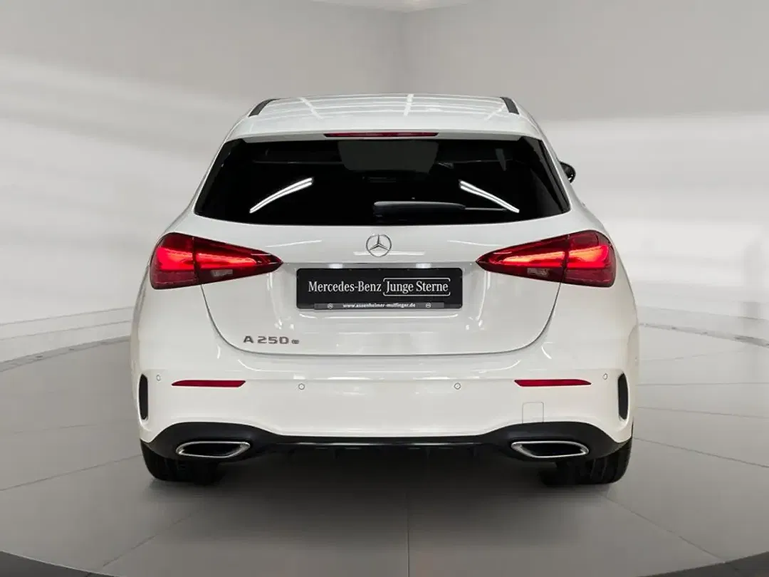Mercedes-Benz A 250 - Thumbnail 4
