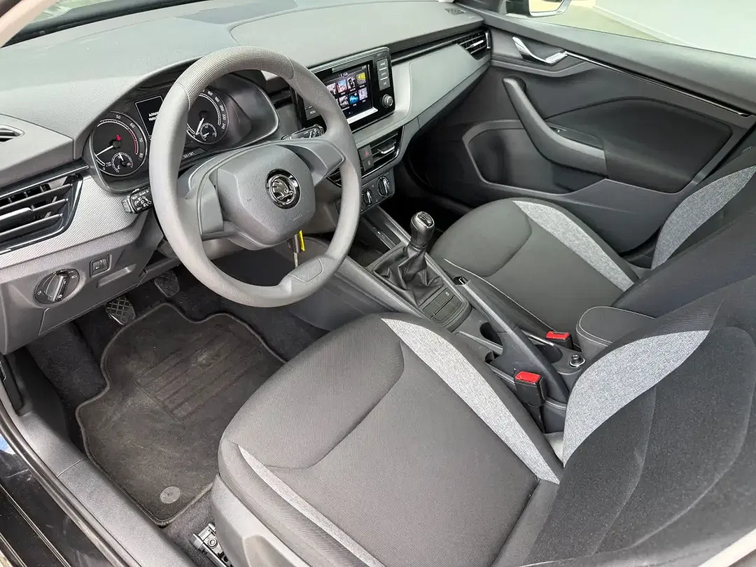 Skoda Kamiq - Thumbnail 8