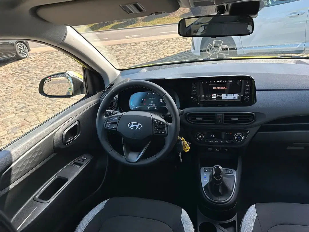 Hyundai i10 - Thumbnail 8