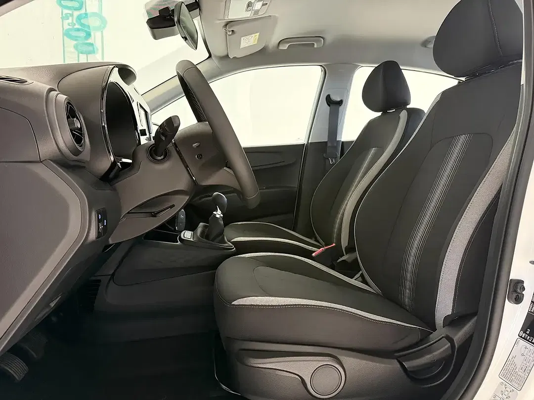 Hyundai i10 - Thumbnail 7
