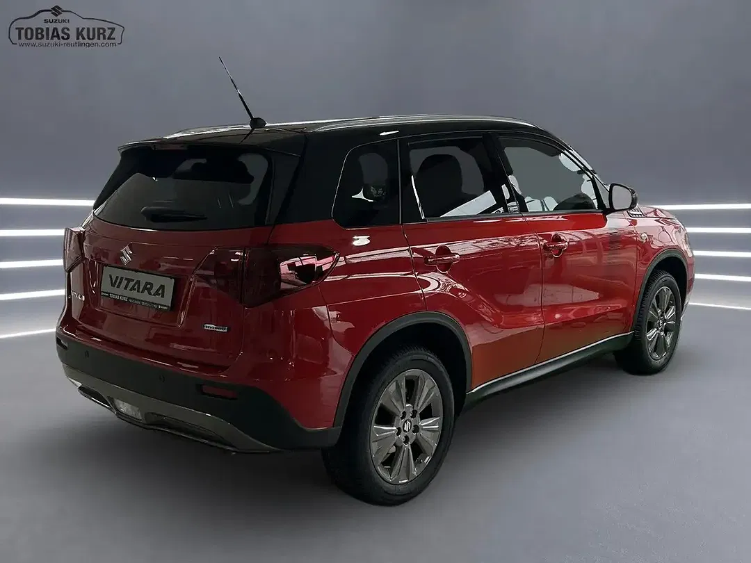 Suzuki Vitara - Thumbnail 3