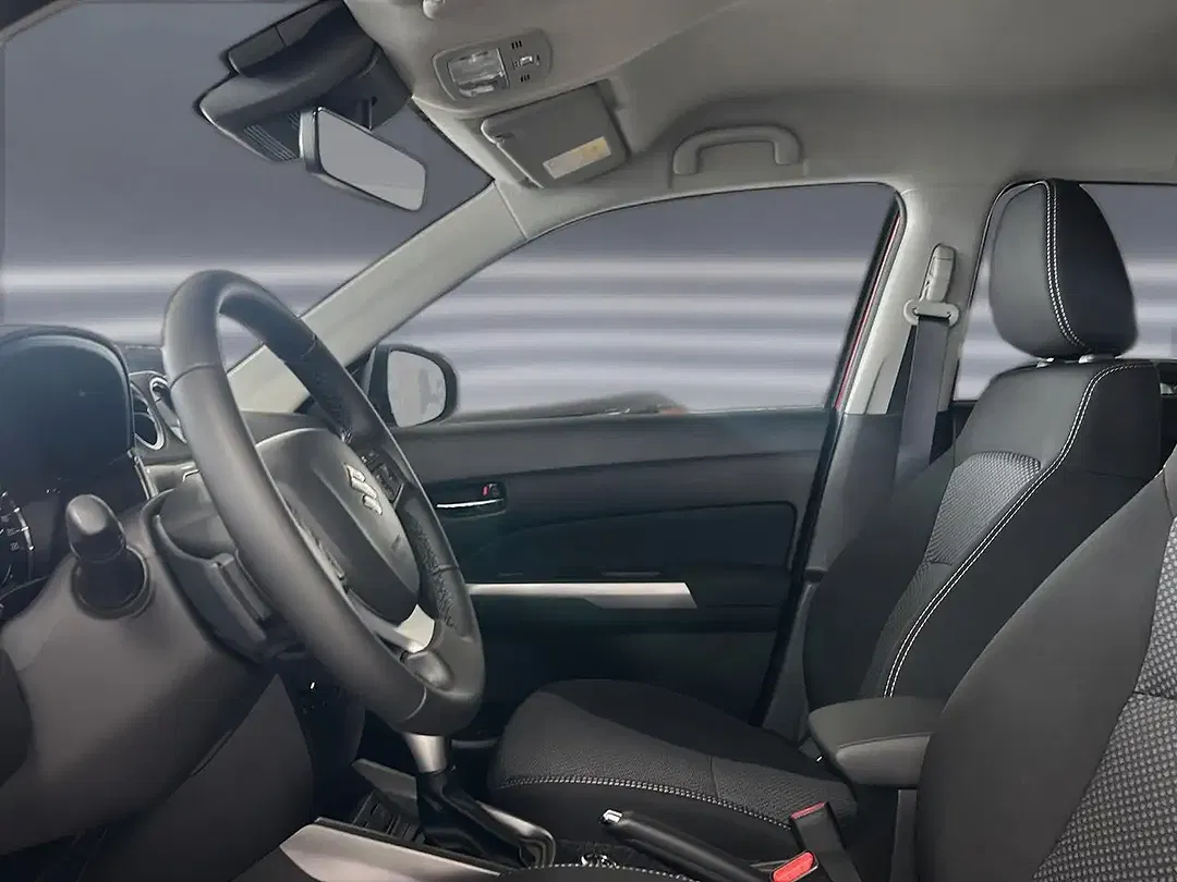Suzuki Vitara - Thumbnail 5