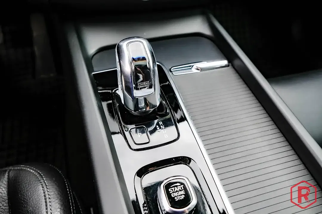 Volvo XC60 - Thumbnail 15