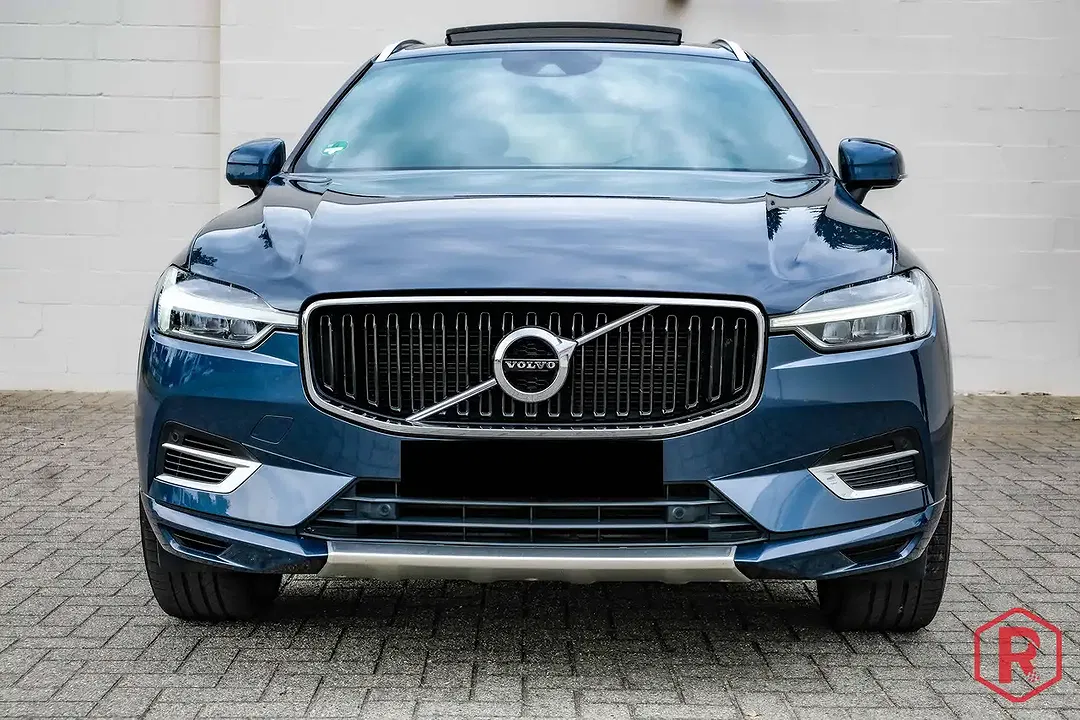 Volvo XC60 - Thumbnail 2
